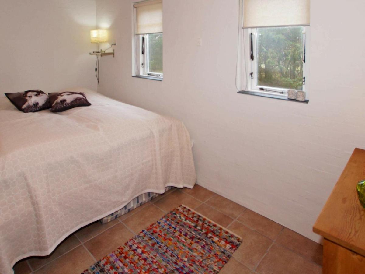 2 Person Holiday Home In Tarm Fjerbæk Εξωτερικό φωτογραφία